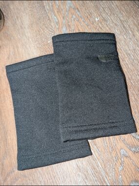 The North Face Black Fleece Wrist Gaiters / Fingerless Gloves